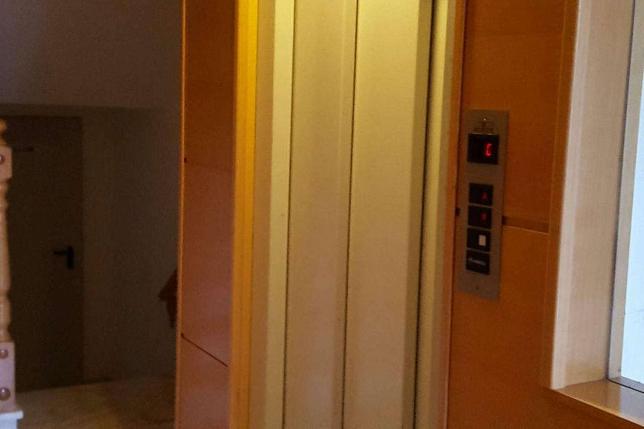 Ferienwohnung Luminoso Y Amplio Apartamento En Salou Con Piscina Exterior foto