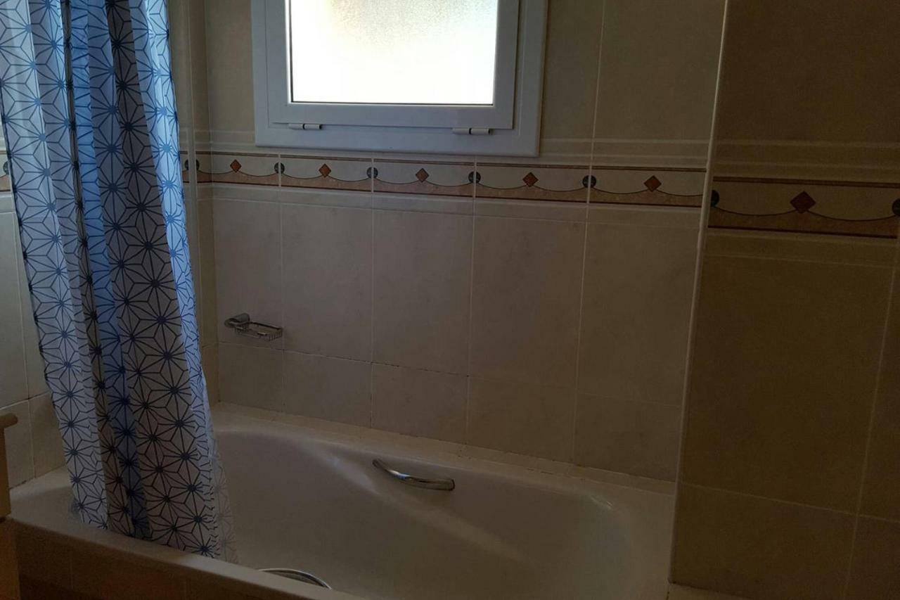 Ferienwohnung Luminoso Y Amplio Apartamento En Salou Con Piscina Exterior foto