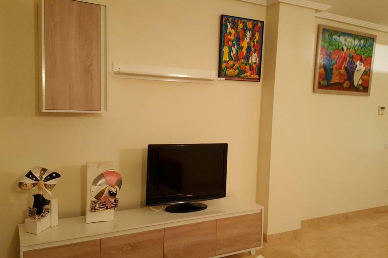 Ferienwohnung Luminoso Y Amplio Apartamento En Salou Con Piscina Exterior foto