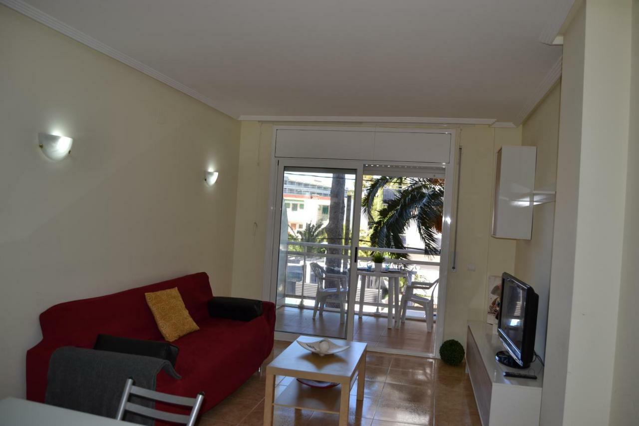 Ferienwohnung Luminoso Y Amplio Apartamento En Salou Con Piscina Exterior foto