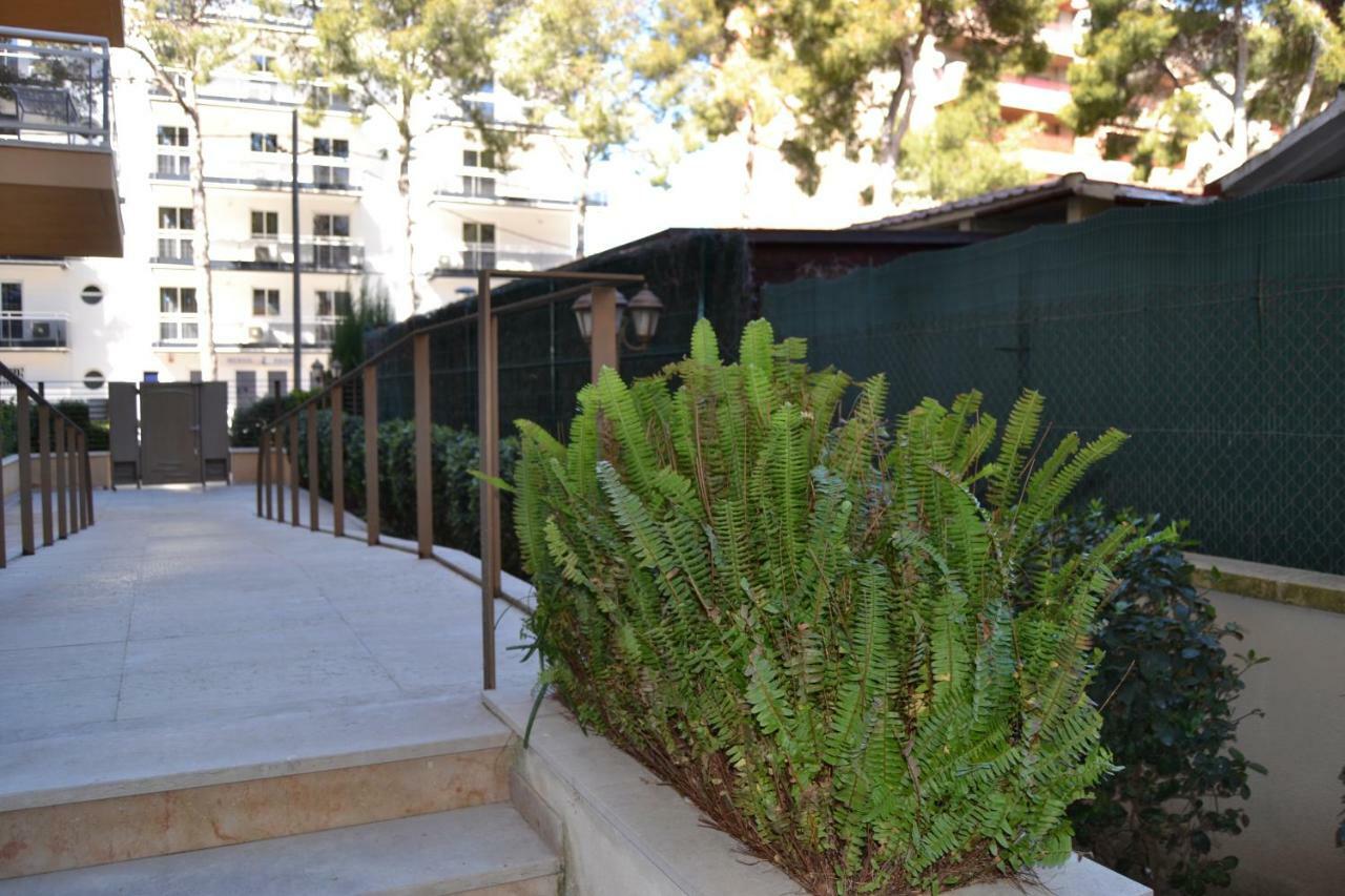 Ferienwohnung Luminoso Y Amplio Apartamento En Salou Con Piscina Exterior foto